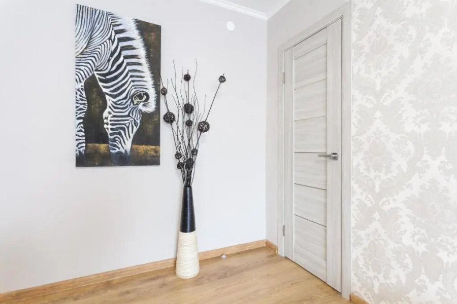 Апартаменты Трёхкомнатные Центр, Ленинский 29, Колибри#29