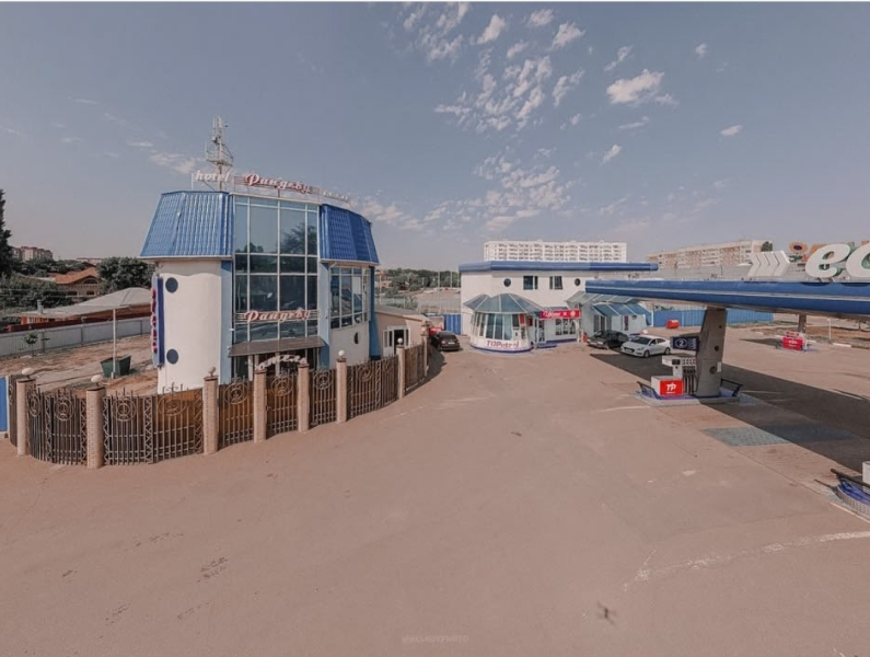 Отель Рандеву