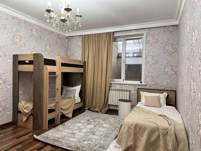 Квартира Просторная с Закрытым Двором и Кондиционером