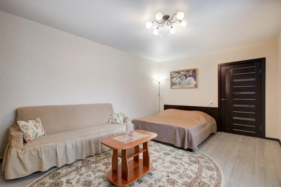 Апартаменты на Переверткина 1/4