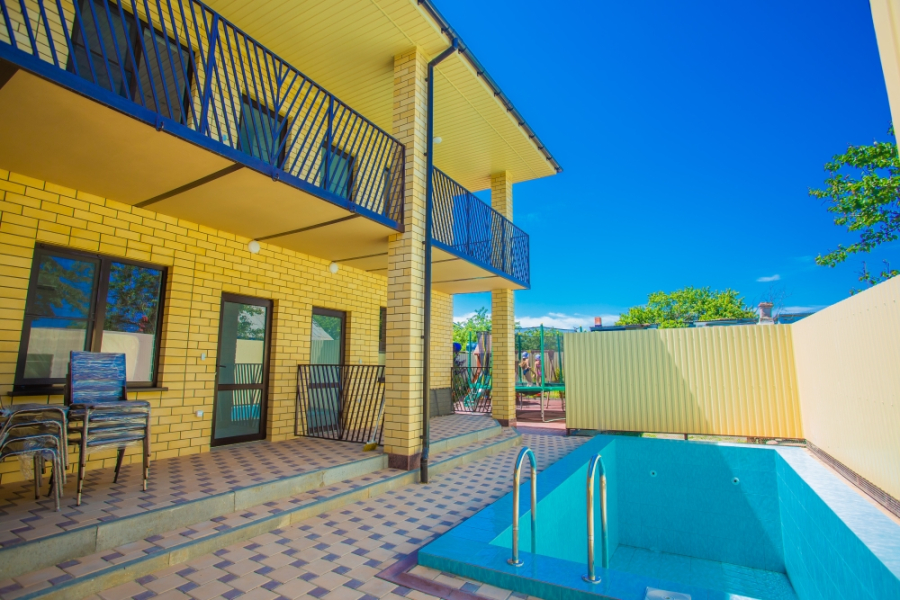 Отель Христина Ейск