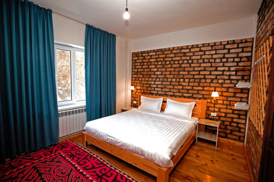 Отель Good Night KG