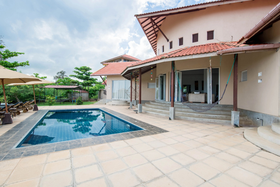 Отель Kayjay Beach House