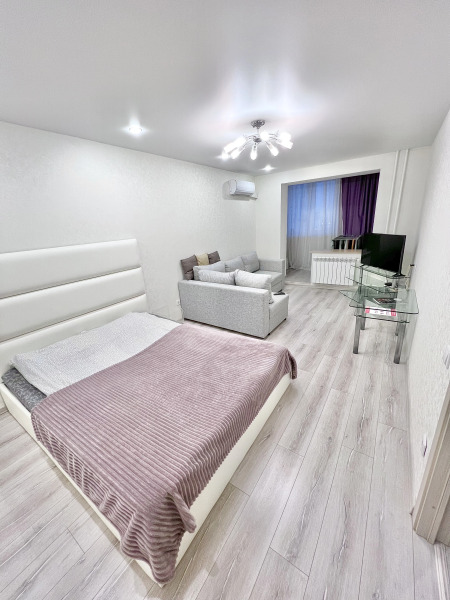 Апартаменты на Четаева 27а