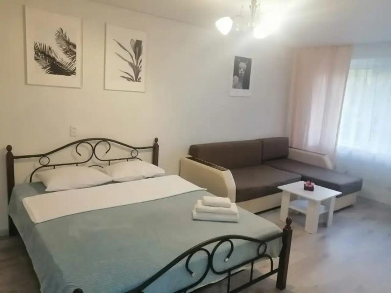 Апартаменты На Каслинской