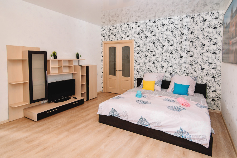 Апартаменты на Высоковольтной 39к1