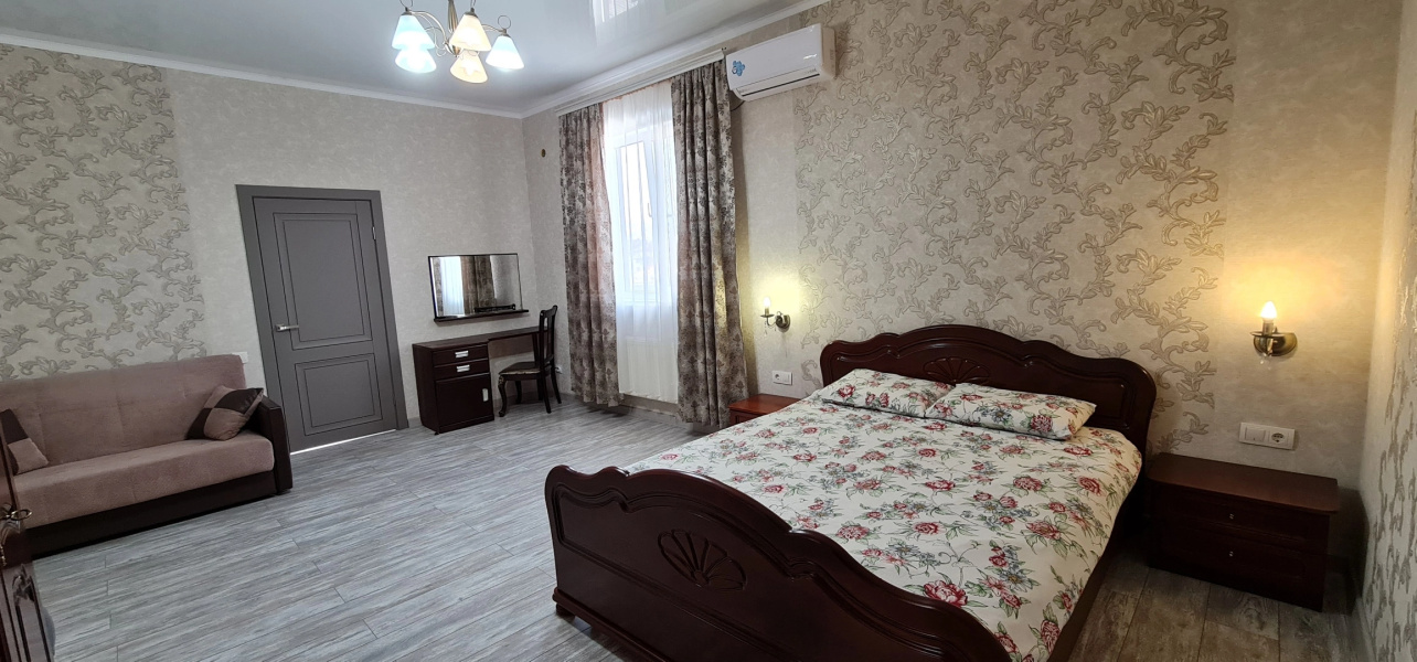 Апартаменты в центре Пятигорска 1
