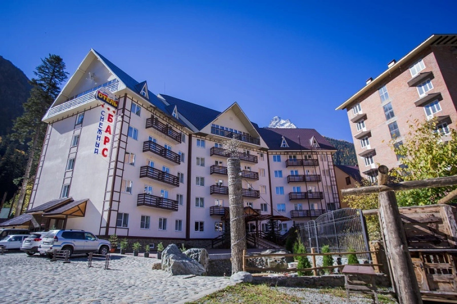 Отель Снежный барс