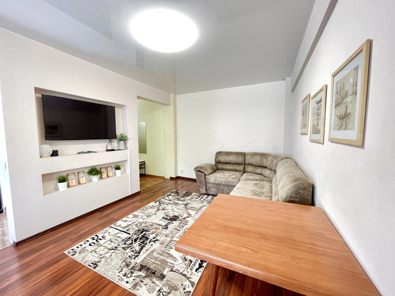 Апартаменты в самом центре города на 3 человек, рядом ДТЮ и Военкомат