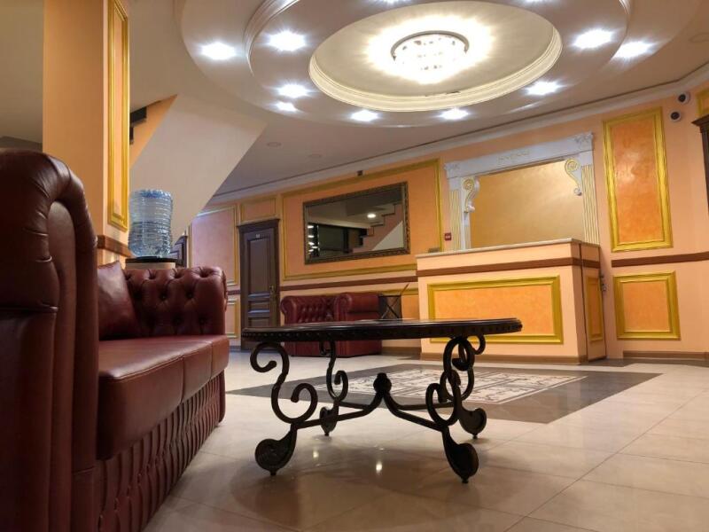 Отель Централ