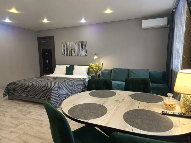 Квартира 2х комнатная квартира в центре города