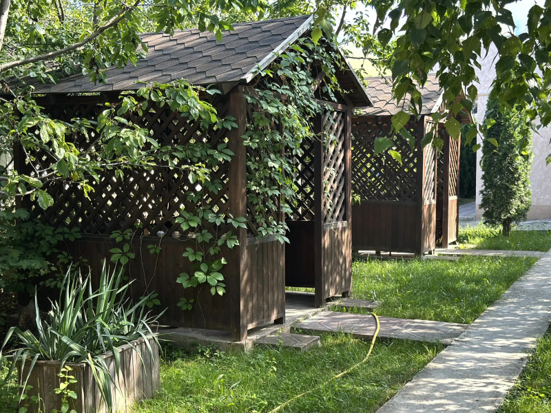 База отдыха Мадигин