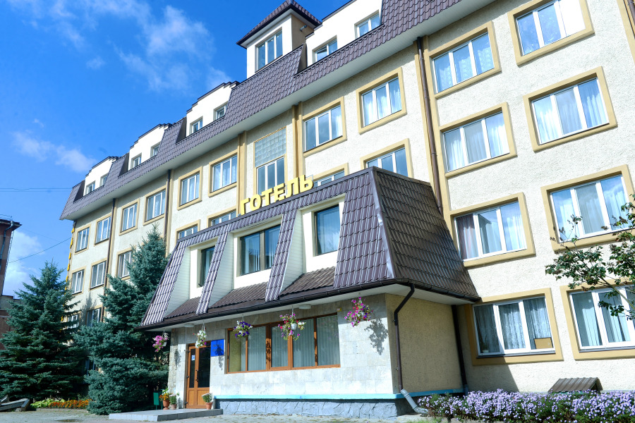 Отель Прикарпатье Ивано-Франковск Украина