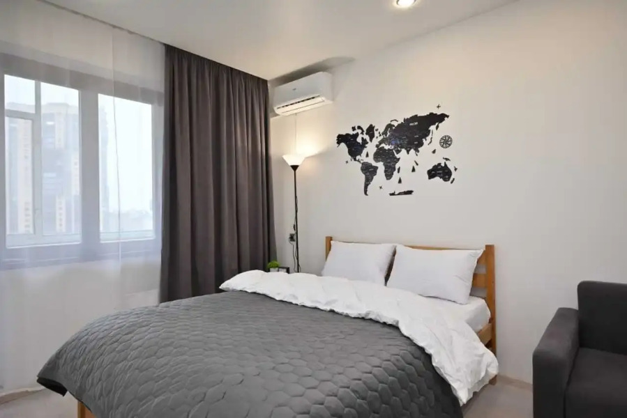 Квартира 1 к Материк