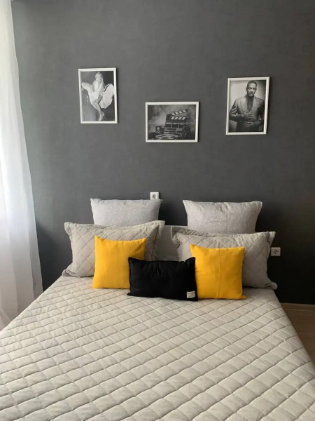 Квартира Черно-белое кино