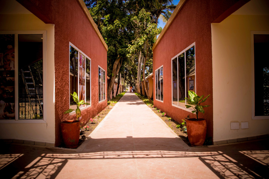 Отель Tropic Garden