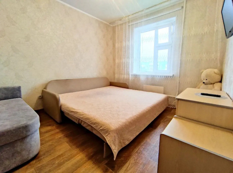 Квартира двухкомнатная рядом с торговым центром