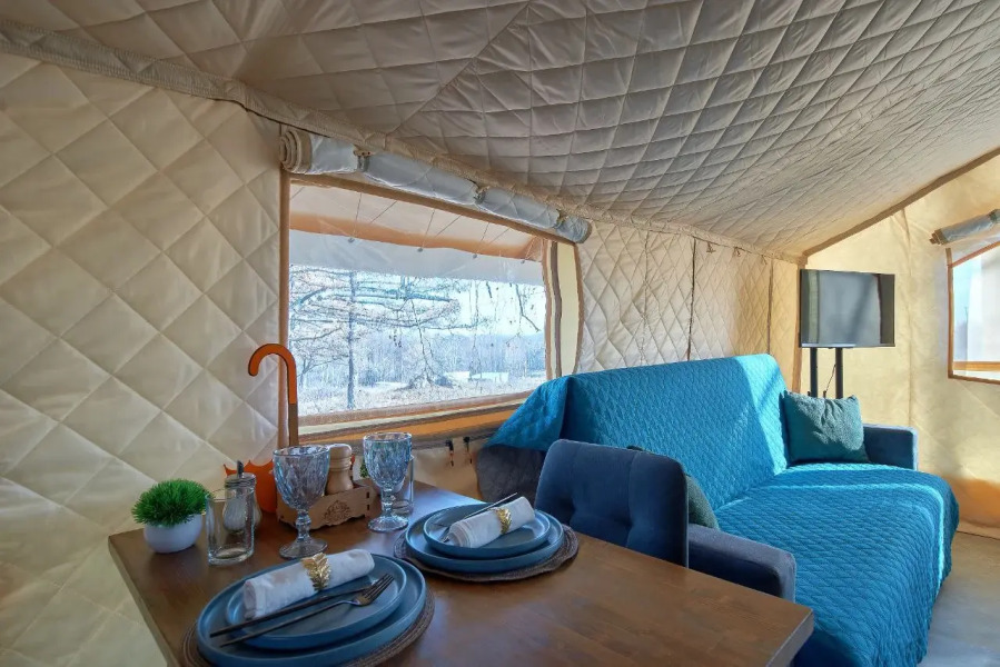 Глэмпинг Наедине