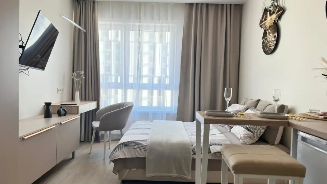 Апартаменты Шикарная студия у Жд Вокзала и ЛеманаПРО