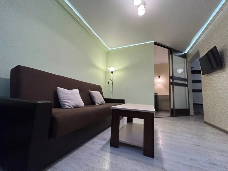 Апартаменты Квартира около Комаровского рынка