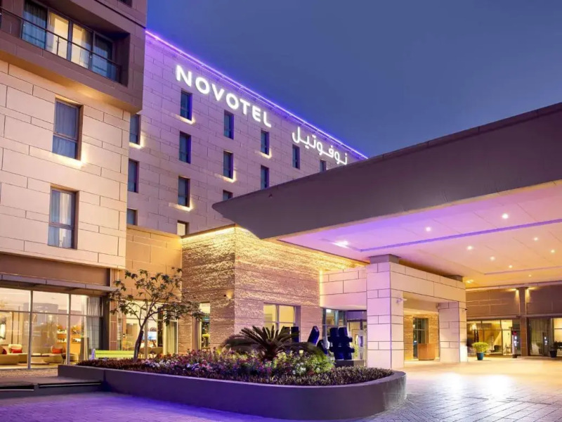 Отель Novotel Muscat Airport