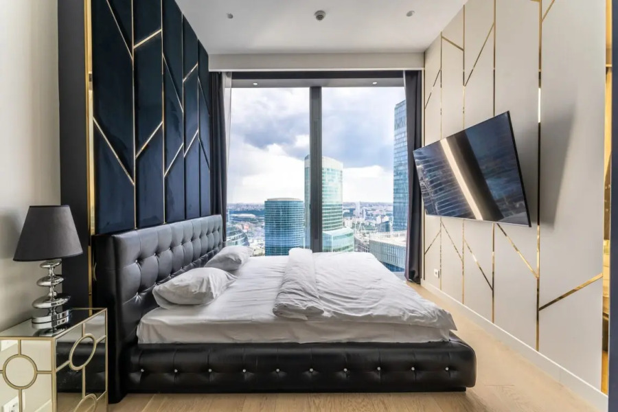 Апартамент на 63 этаже с видом на башни