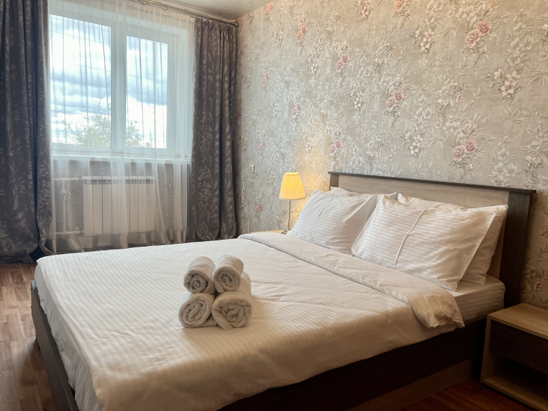 Квартира 2-х комнатная на улице Розы Люксембург 41