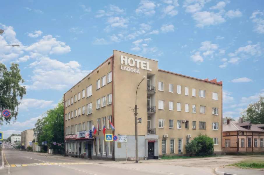 Отель Ладога