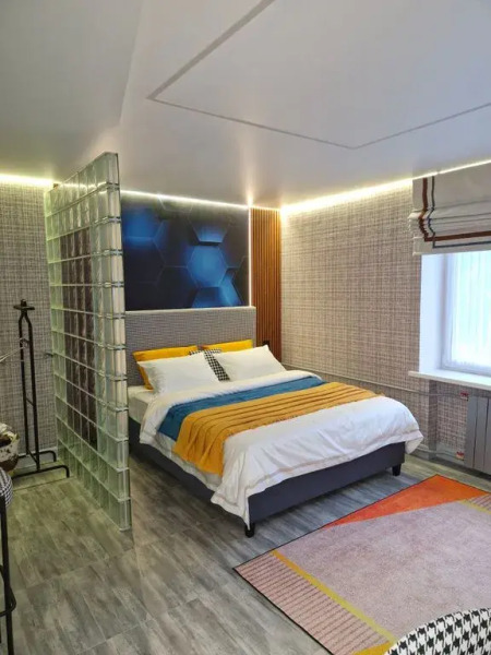 Квартира Чудесная студия рядом с Комаровским рынком