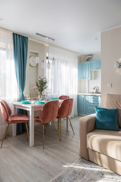 Апартаменты Kenig Holidays 2-к "Фламинго" в центре рядом с Южным вокзалом