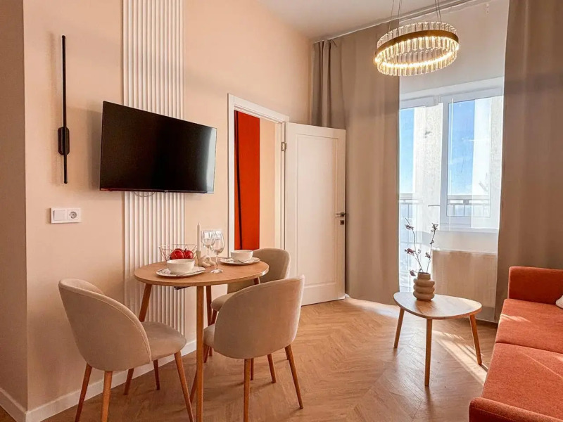 Квартира видовые апартаменты возле РМК Арены