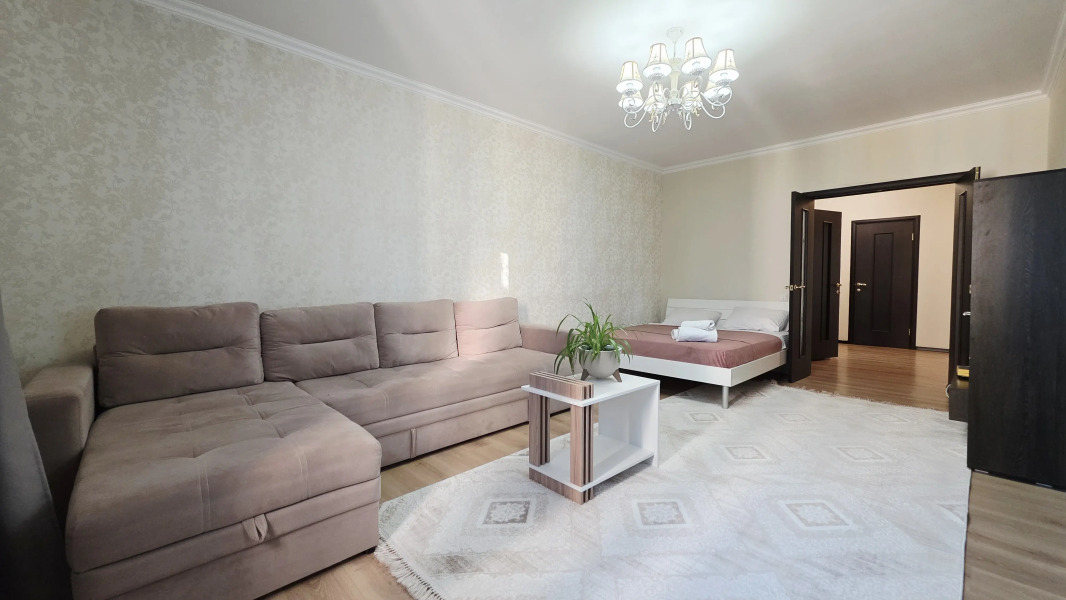 Апартаменты 2-х комн с 2-мя кроватями и 2мя санузлами в центре