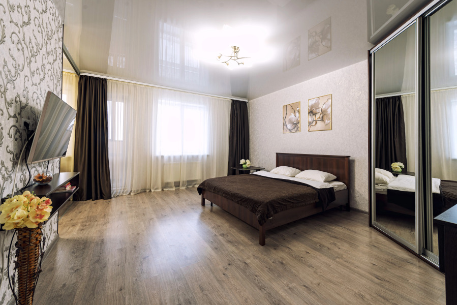 SC Apart Ostrovskogo 93D 7fl