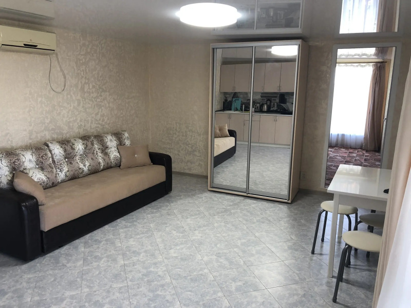 Жилое помещение на Революции 16