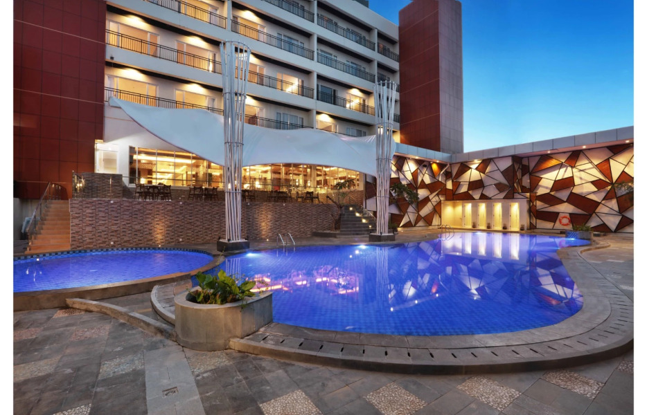 Отель Harper Perintis Makassar