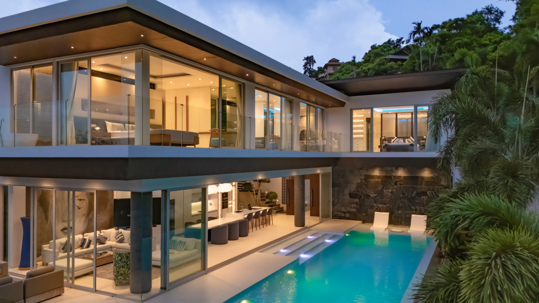 Вилла Luxury Infinity Pool Villa in Nai Harn