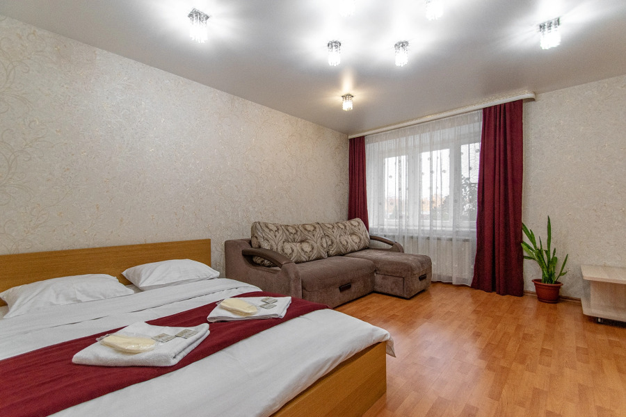 Апартаменты "Просторная 1 комнатная на Соколова"