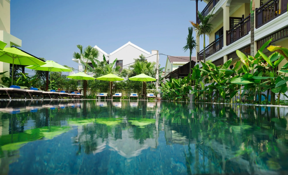 Отель Hoian Field Villa and Spa