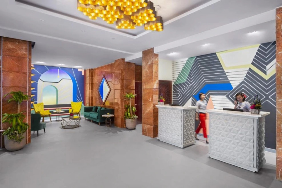 Отель Leva Mazaya Centre Dubai