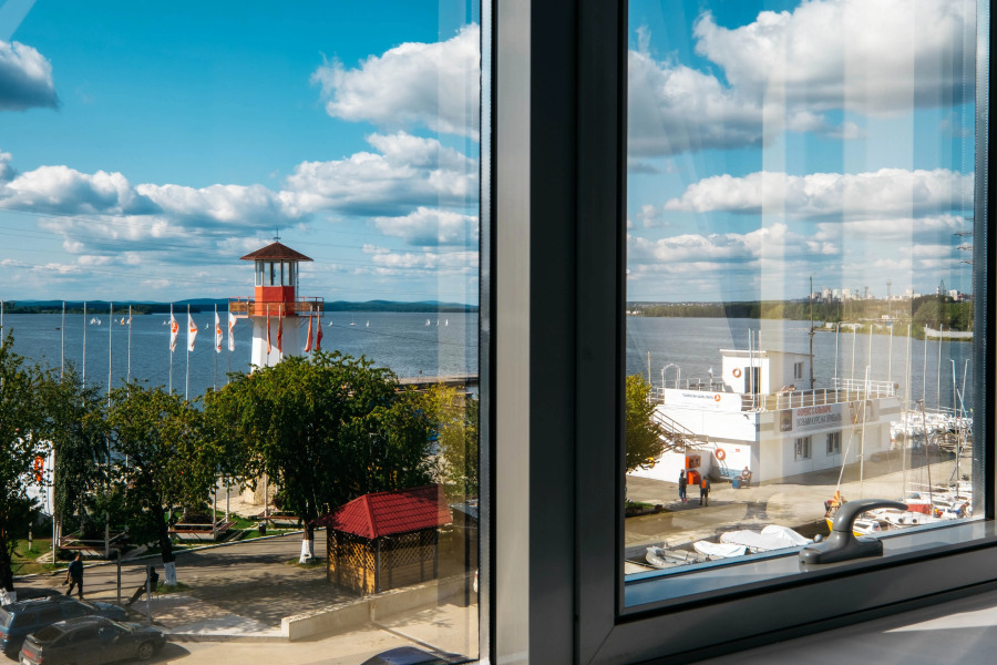 Отель Коматек