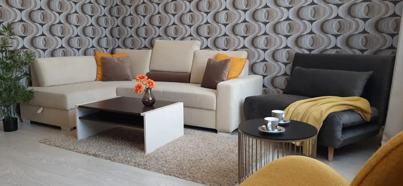 Апартаменты новые двухкомнатные  в центральном районе