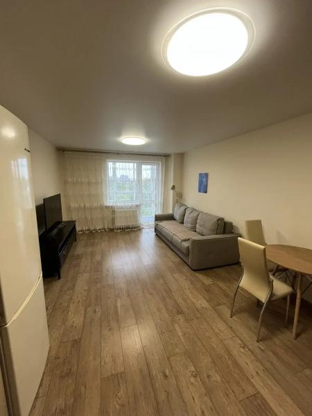 Апартаменты Уютные у Метро Грушевка