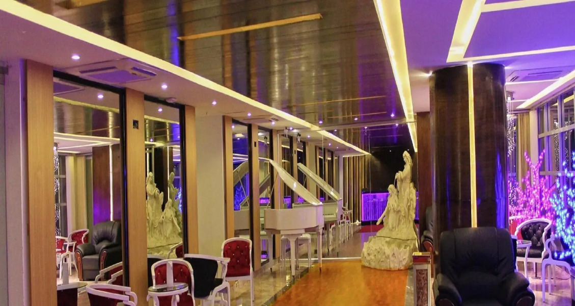 Отель Noorjahan Grand