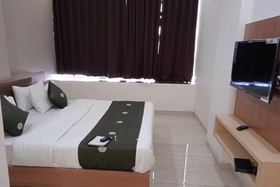 Отель Harsh Amin