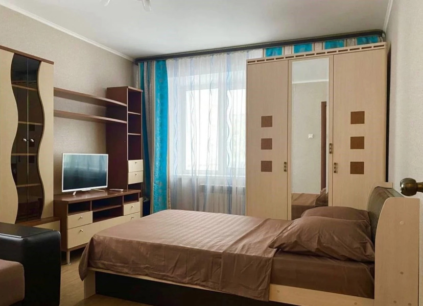 Квартира 1-й микрорайон 12