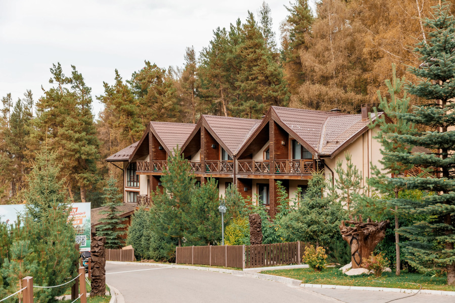 Отель Ак-Кайын Горный Курорт Oi-Qaragai