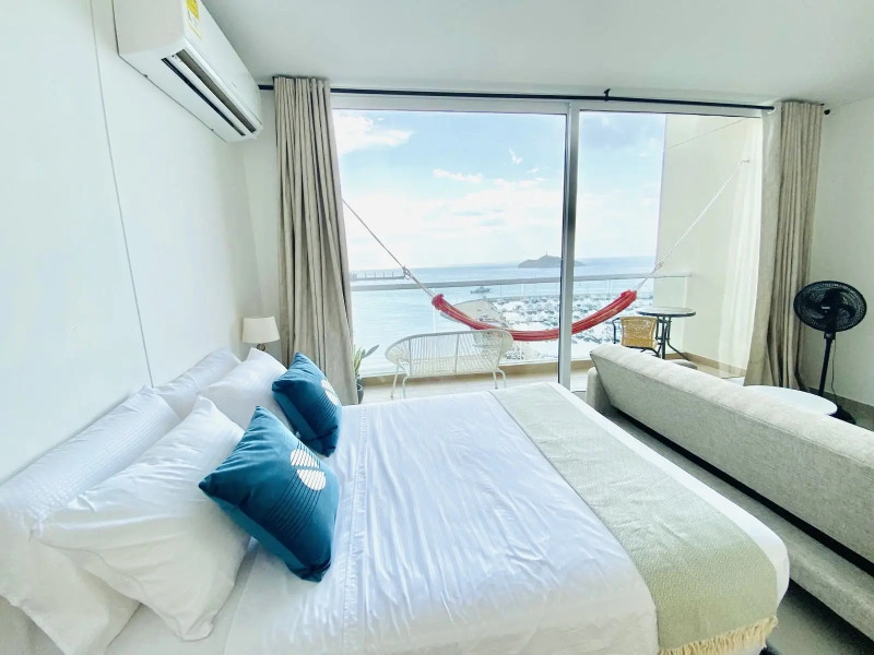 Апартаменты Blue Loft oceanview in Marina rooftop pool prime location