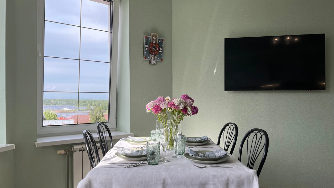 Апартаменты на Краснофлотской с видом на замок