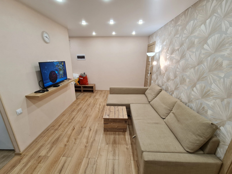 Апартаменты Теплые уютные новые