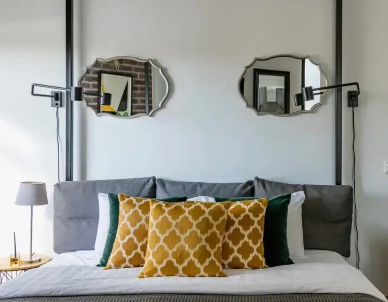 Квартира Студия с Великолепным Видом на Михайловский Замок и Парковкой